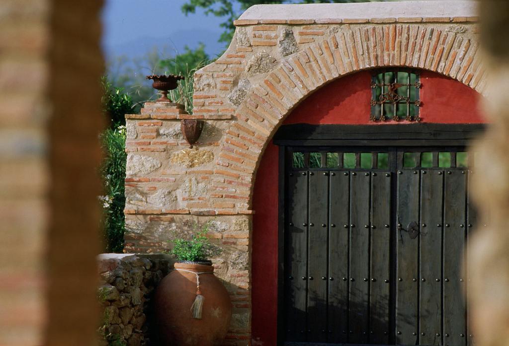 La Casona De Valfrio- Adults Only ξενώνας Collado  Εξωτερικό φωτογραφία